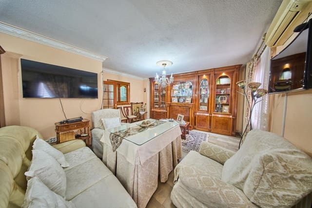 3 sovrum Radhus till salu i Santa Fe med garage - 285 000 € (Ref: 9608237)