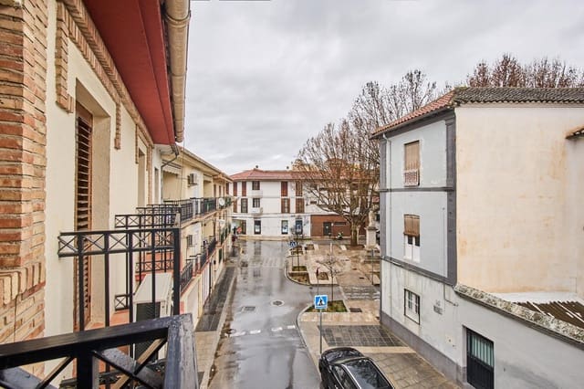 3 sovrum Radhus till salu i Santa Fe med garage - 285 000 € (Ref: 9608237)