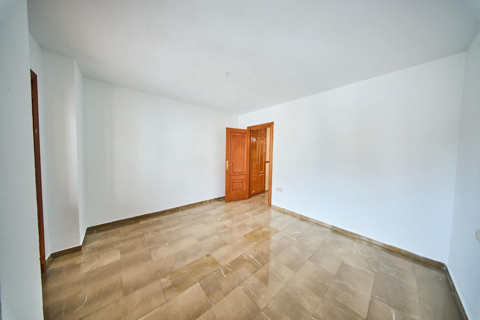 3 bedroom Terraced Villa for sale in Santa Fe with garage - € 285,000 (Ref: 9608237)
