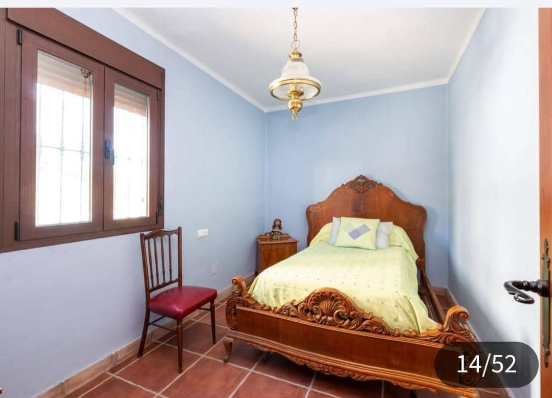 4 soverom Villa til salgs i Niguelas med svømmebasseng garasje - € 419 000 (Ref: 9608239)