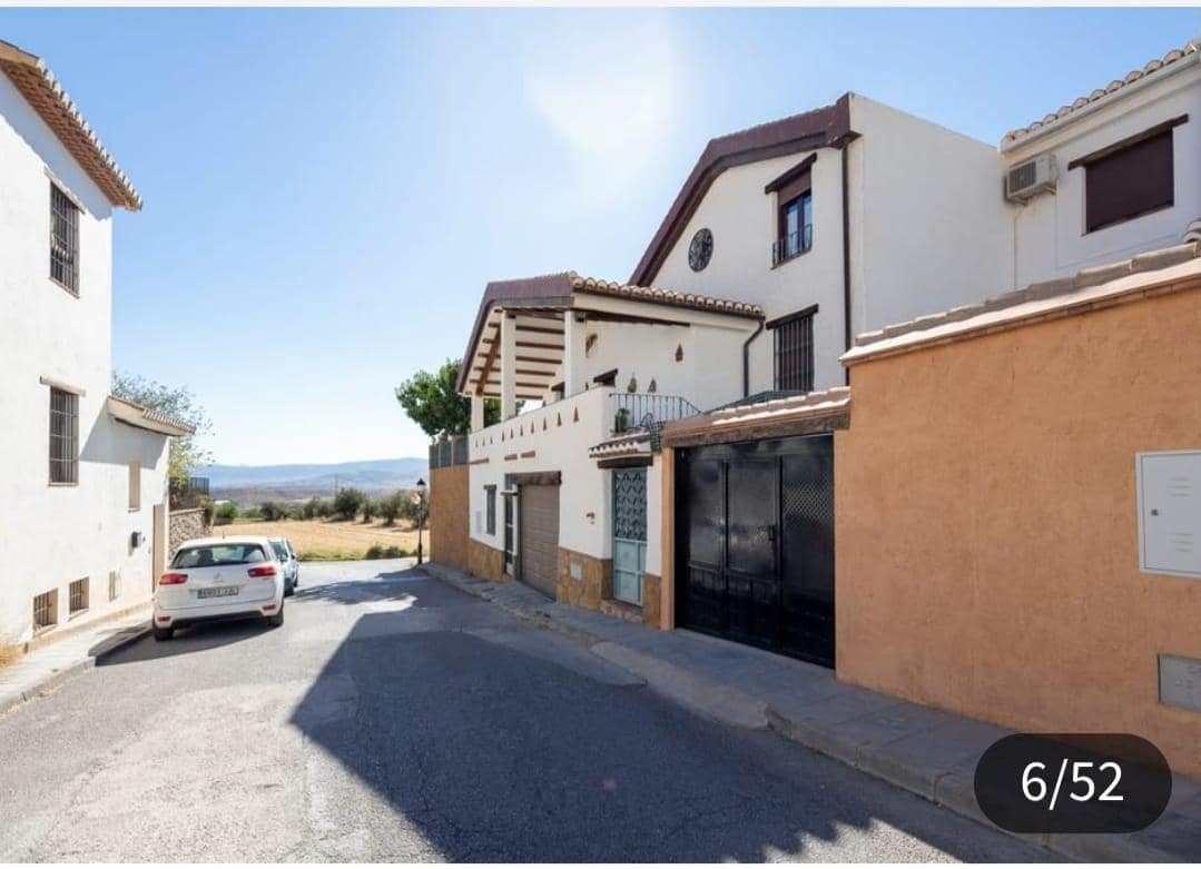 4 soverom Villa til salgs i Niguelas med svømmebasseng garasje - € 419 000 (Ref: 9608239)