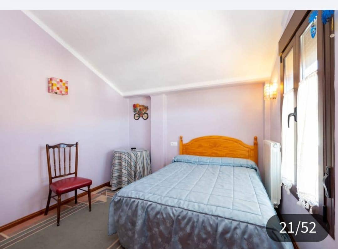 4 soverom Villa til salgs i Niguelas med svømmebasseng garasje - € 419 000 (Ref: 9608239)