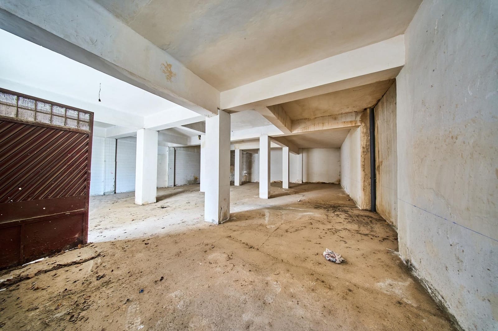 Commerciale in vendita in Baza - 59.000 € (Rif: 9611417)