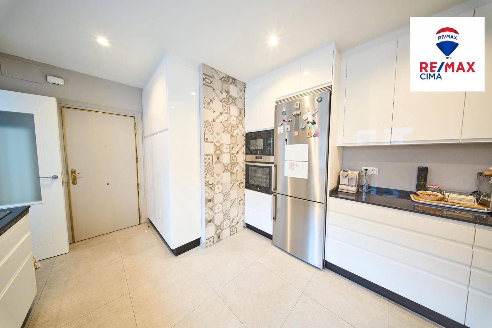 5 soverom Leilighet til salgs i Granada by - € 890 000 (Ref: 9616071)