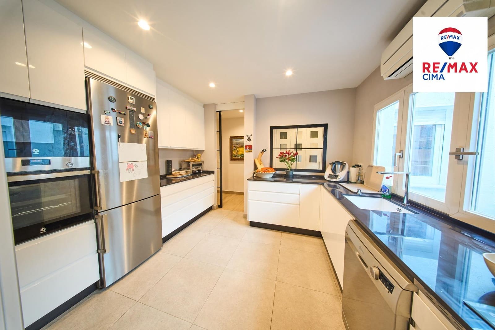 5 soverom Leilighet til salgs i Granada by - € 890 000 (Ref: 9616071)