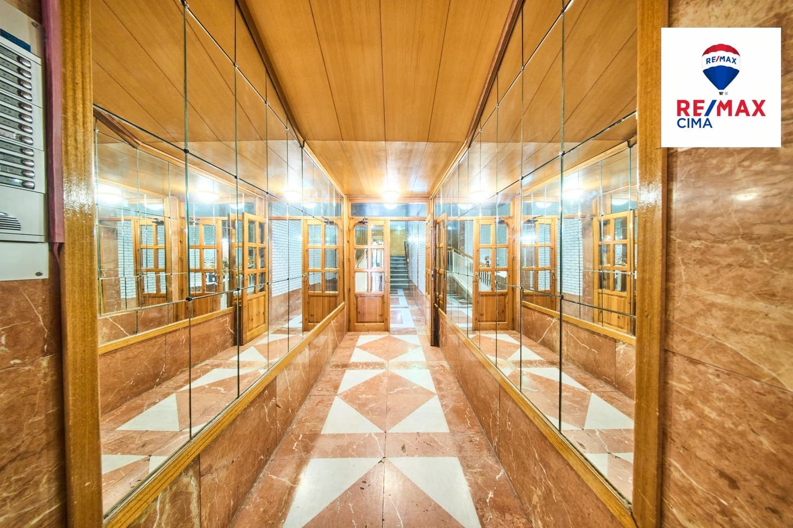 5 soverom Leilighet til salgs i Granada by - € 890 000 (Ref: 9616071)