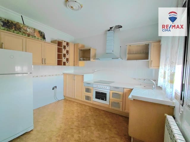 7 Zimmer Villa zu verkaufen in Benamaurel mit Garage - 230.000 € (Ref: 9616072)