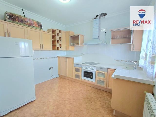 7 Zimmer Villa zu verkaufen in Benamaurel mit Garage - 230.000 € (Ref: 9616072)