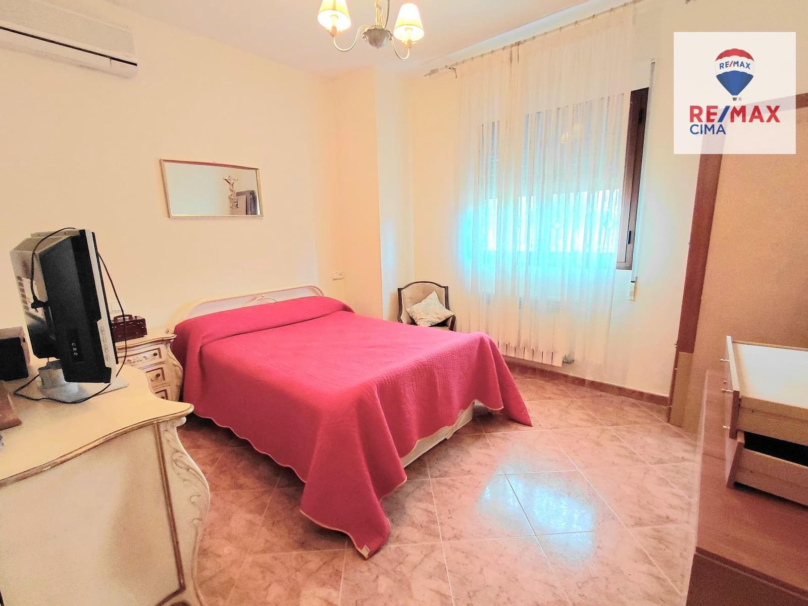 7 Zimmer Villa zu verkaufen in Benamaurel mit Garage - 230.000 € (Ref: 9616072)