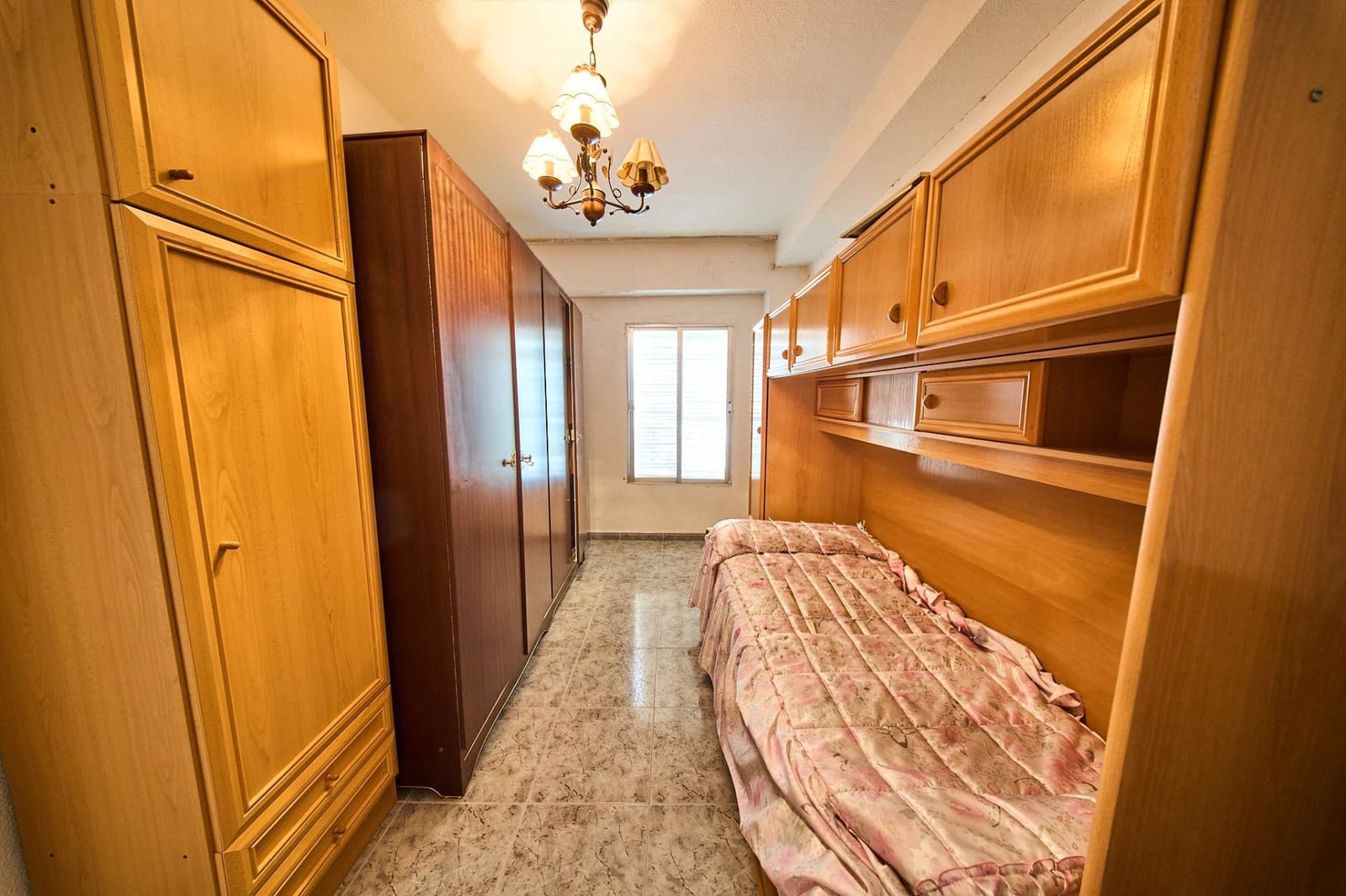 4 sypialnia Dom na sprzedaż w Quentar - 68 000 € (Ref: 9621831)