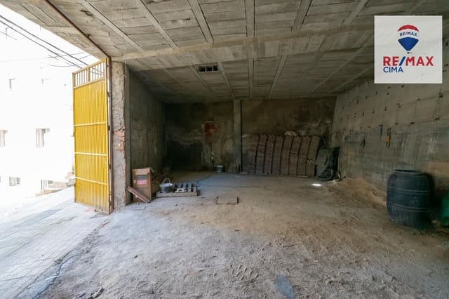 5 chambre Appartement à vendre à Zújar avec garage - 80 000 € (Ref: 9622421)