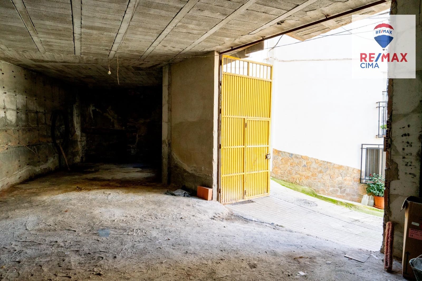 5 chambre Appartement à vendre à Zujar avec garage - 80 000 € (Ref: 9622421)