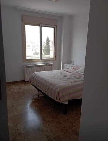 Piso de 2 habitaciones en Granada ciudad en alquiler con piscina garaje - 800 € (Ref: 9625909)