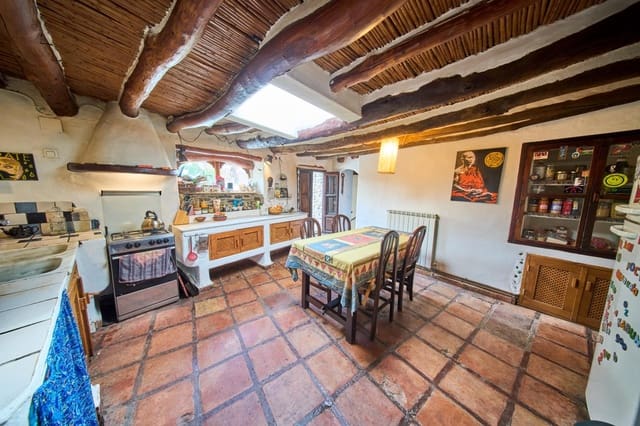 4 Zimmer Finca/Landgut zu verkaufen in Orgiva mit Pool - 275.000 € (Ref: 9627801)