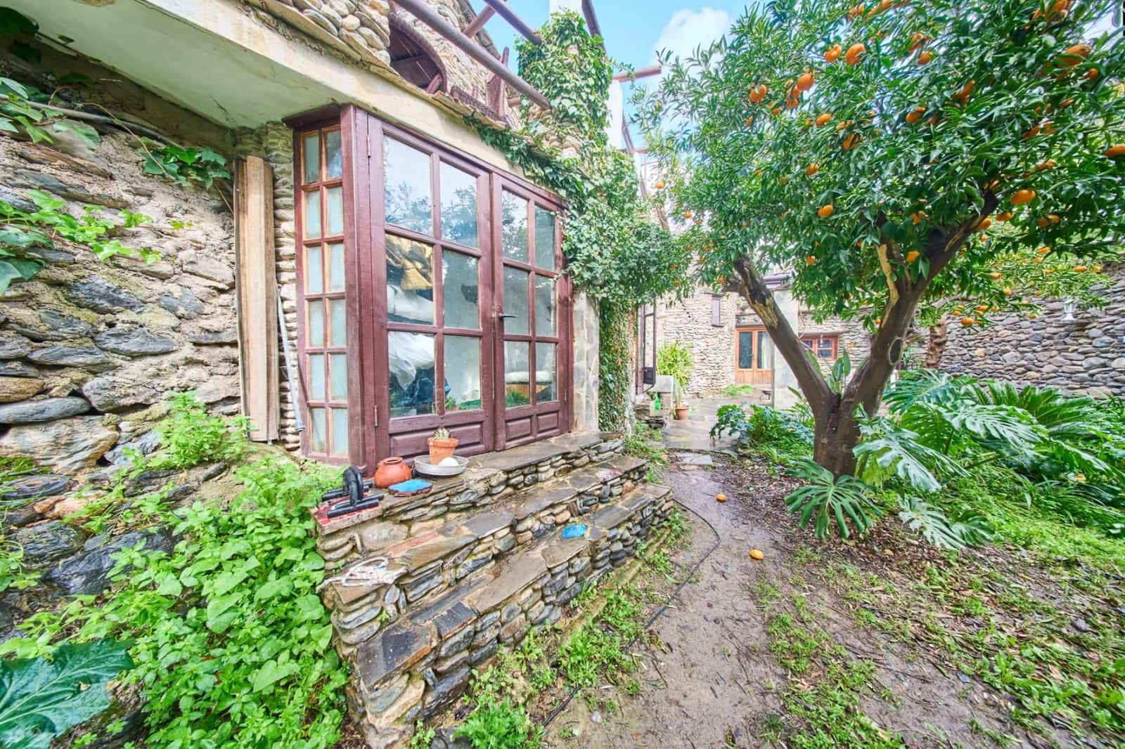 4 Zimmer Finca/Landgut zu verkaufen in Orgiva mit Pool - 275.000 € (Ref: 9627801)