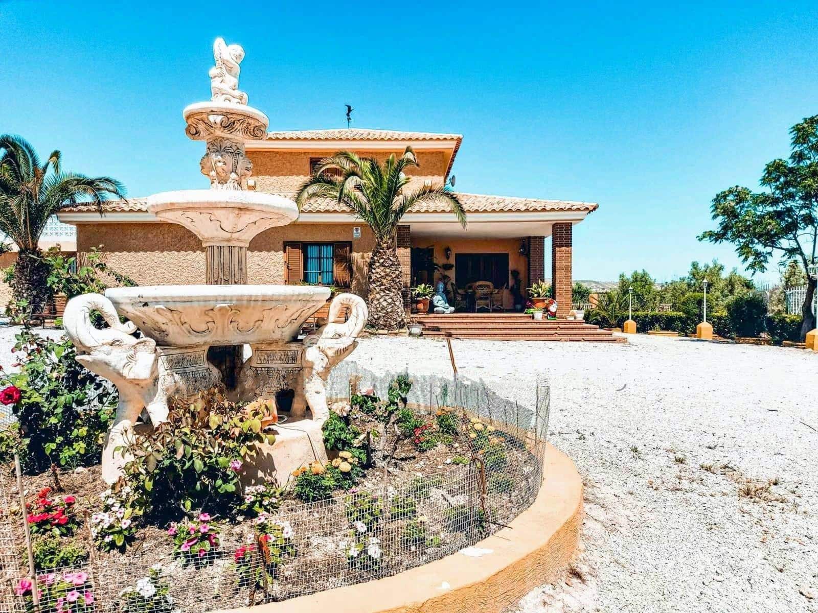 6 camera da letto Finca/Casa di Campagna in vendita in Baza con garage - 875.000 € (Rif: 9627802)