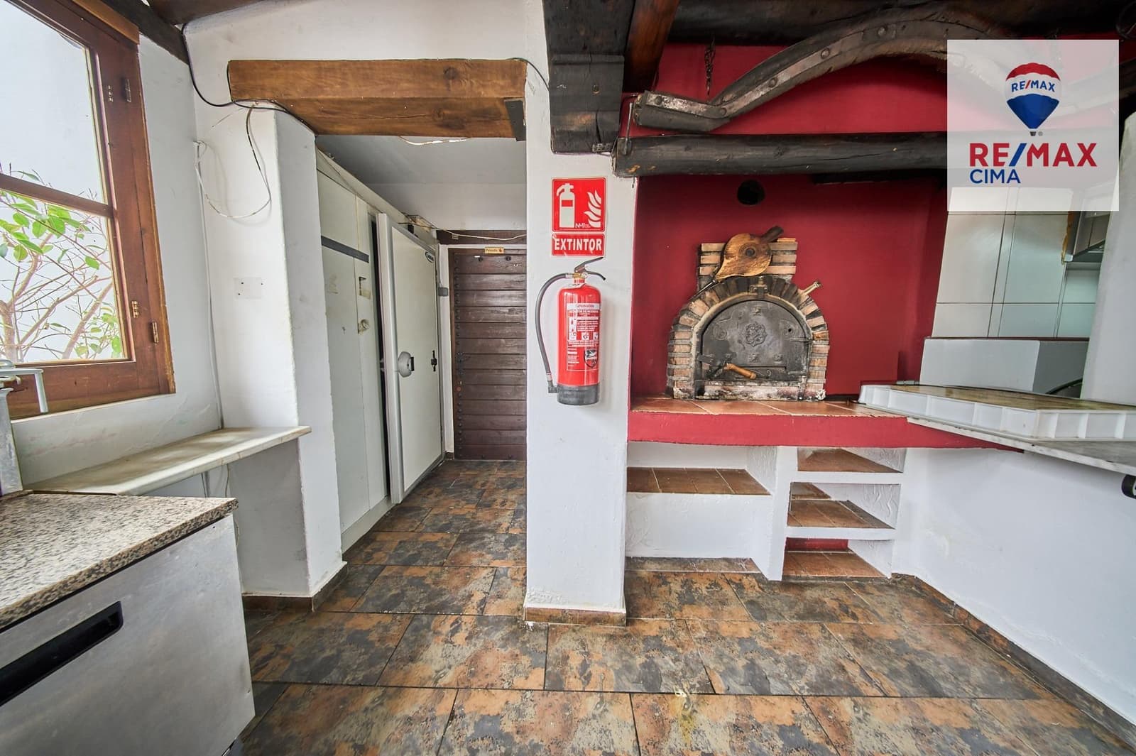 Business for rent in Niguelas - € 1,100 (Ref: 9630289)