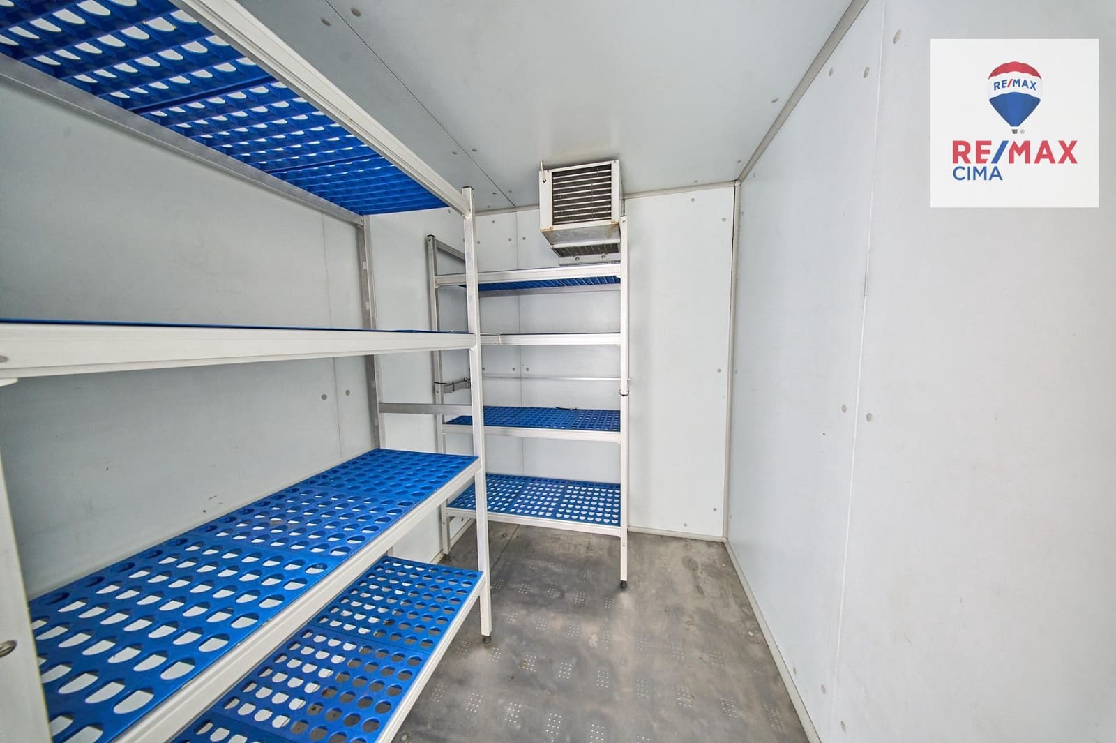 Business for rent in Niguelas - € 1,100 (Ref: 9630289)