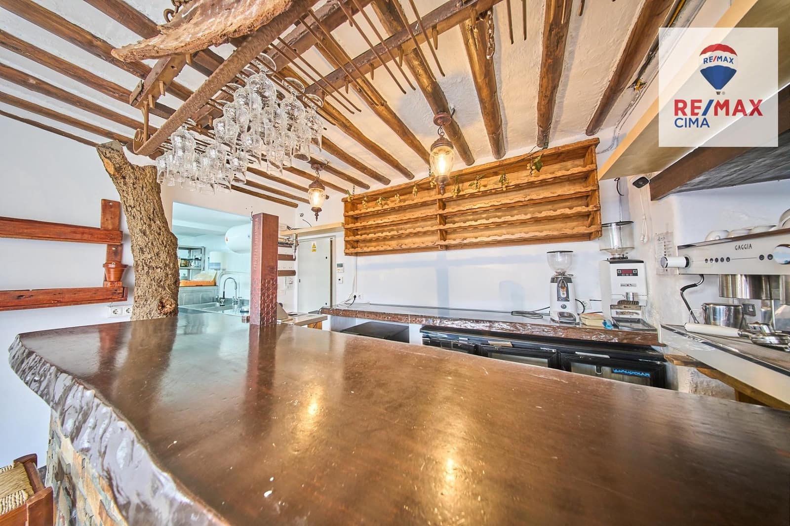 Business for rent in Niguelas - € 1,100 (Ref: 9630289)