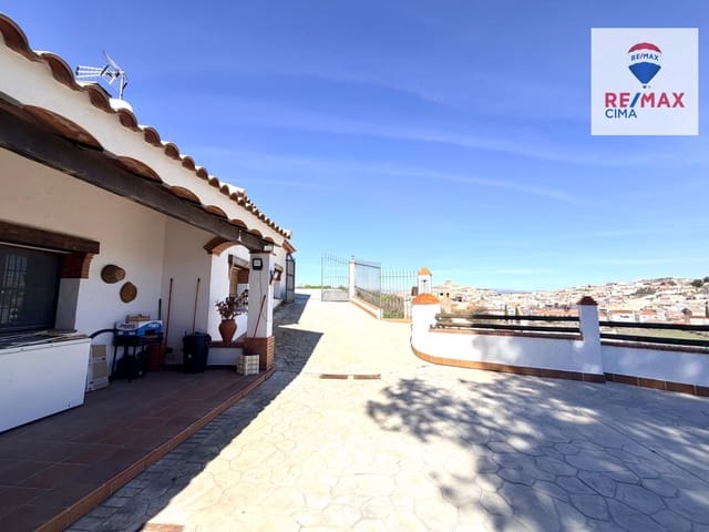 3 quarto Quinta/Casa Rural para venda em Benamaurel - 175 000 € (Ref: 9630290)