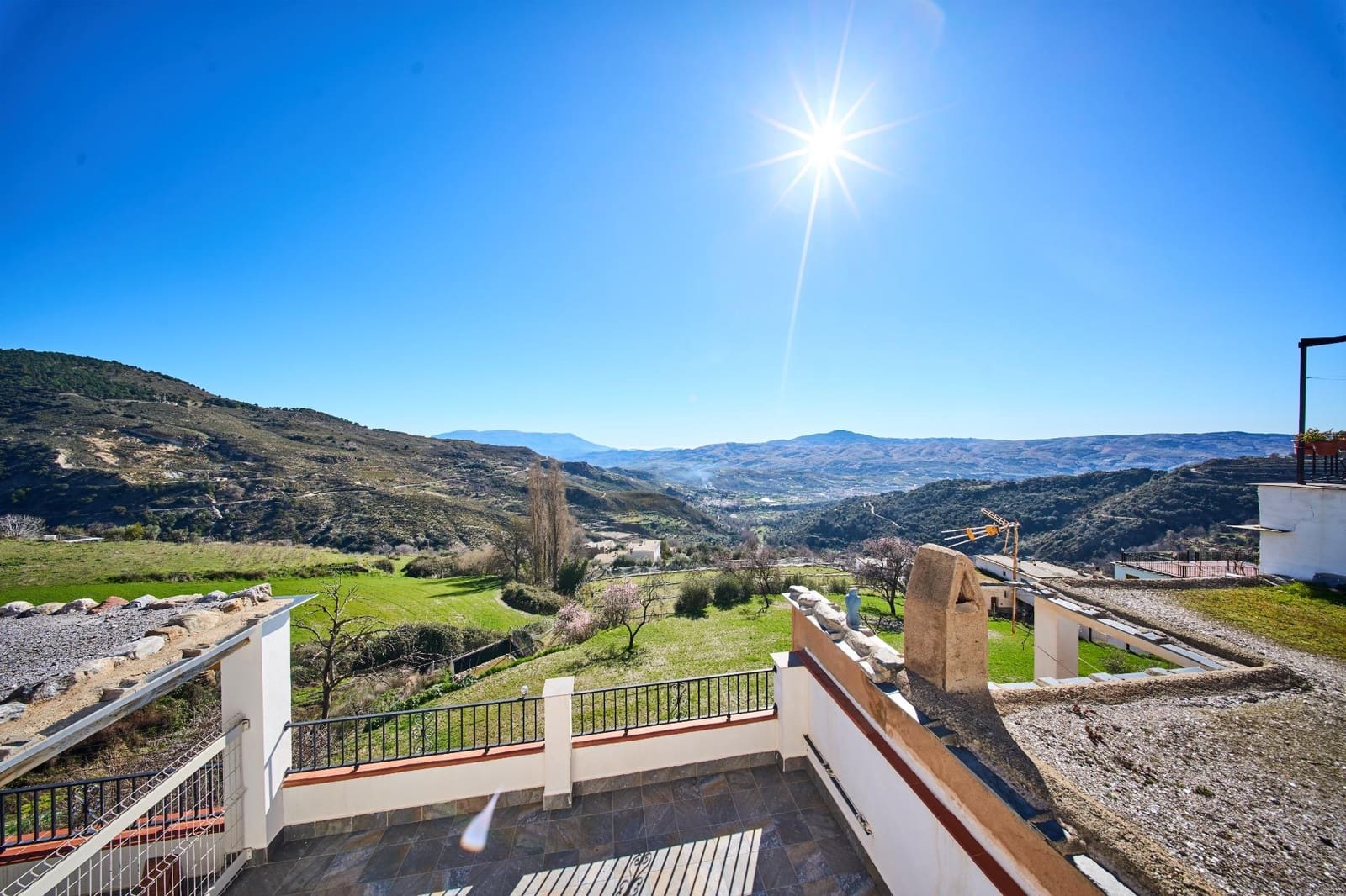 3 soveværelse Finca/Landehus til salg i Alcutar - € 95.000 (Ref: 9630294)