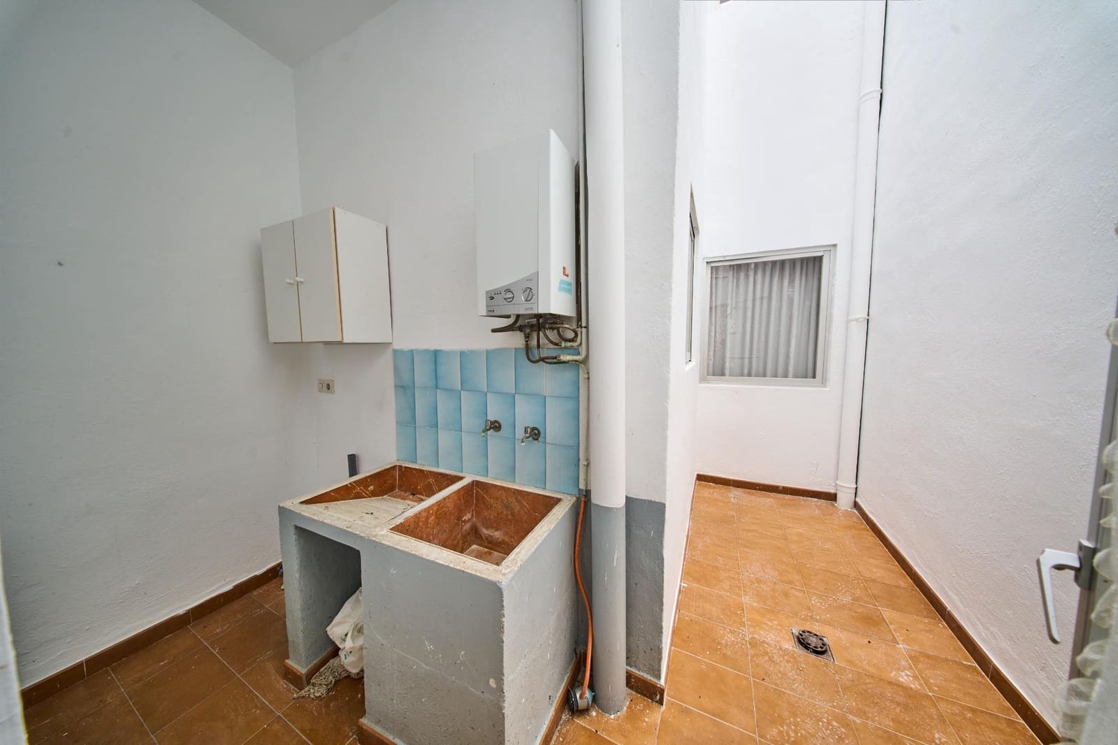 Finca/Casa Rural de 9 habitaciones en Castillo de Locubín en venta con garaje - 160.000 € (Ref: 9630295)