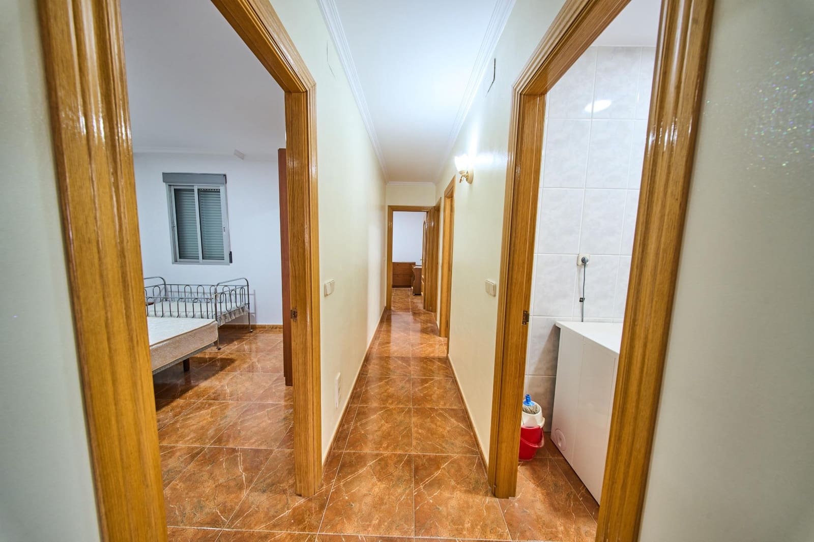 Finca/Casa Rural de 9 habitaciones en Castillo de Locubín en venta con garaje - 160.000 € (Ref: 9630295)