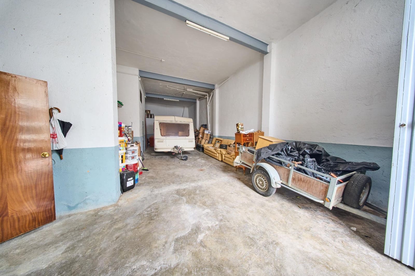 9 bedroom Finca/Country House for sale in Castillo de Locubin with garage - € 160,000 (Ref: 9630295)