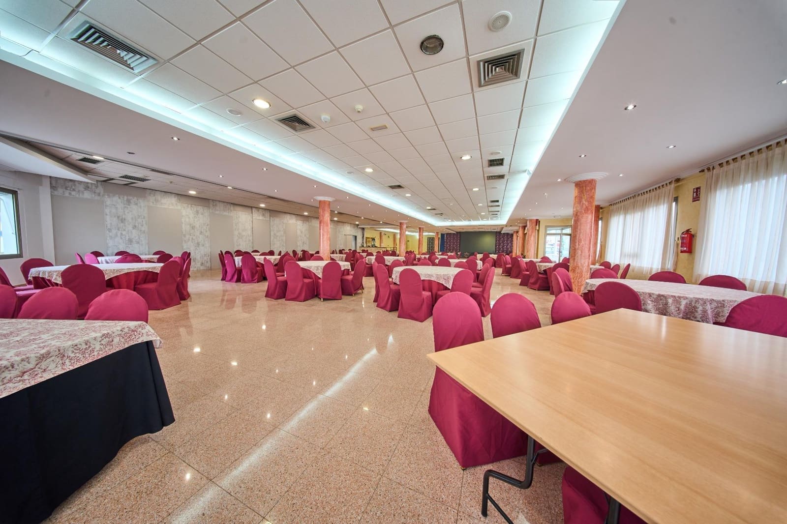 Local Comercial en Castillo de Locubín en venta - 950.000 € (Ref: 9634518)