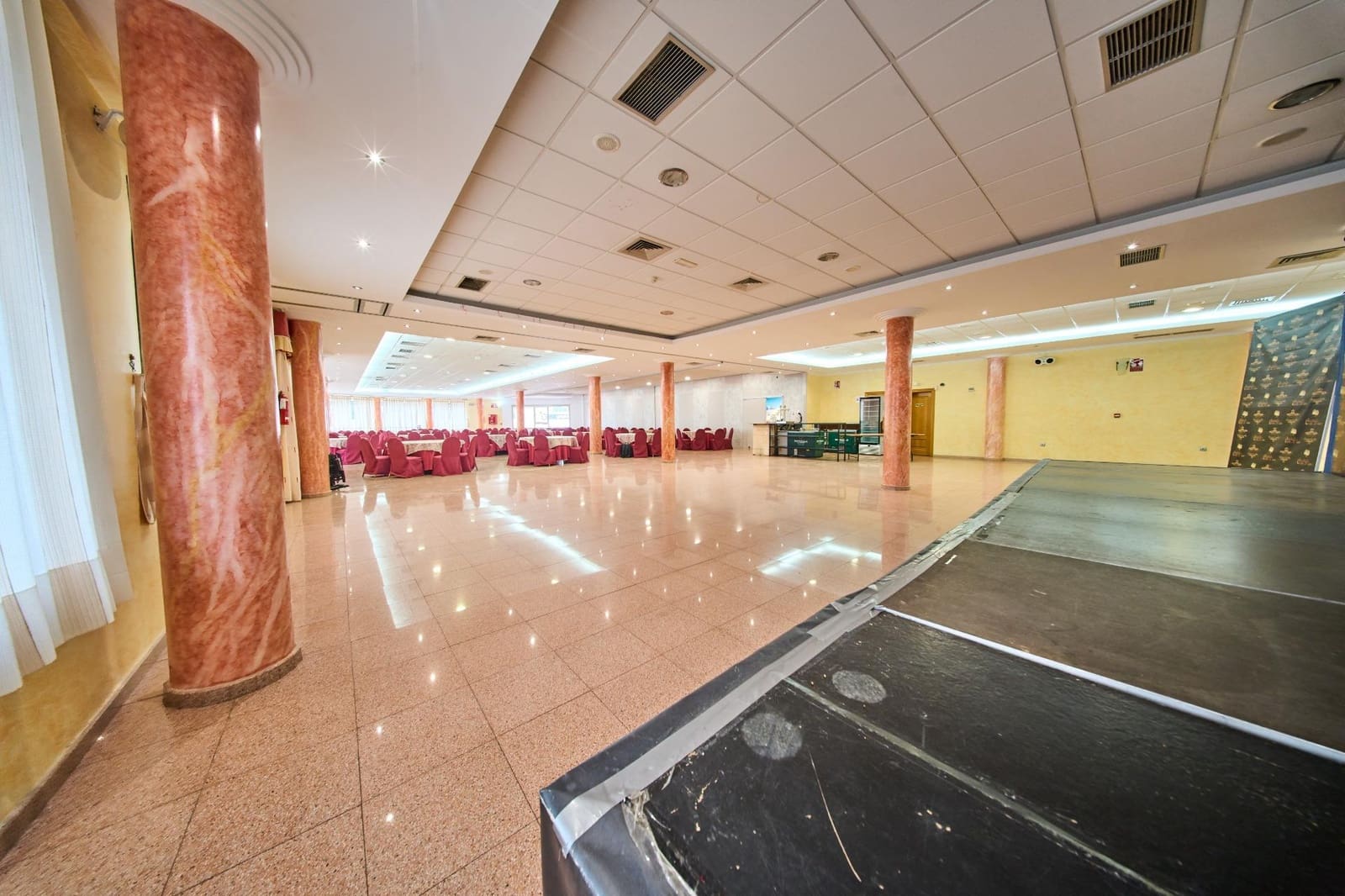 Gewerbe zu verkaufen in Castillo de Locubin - 850.000 € (Ref: 9634518)