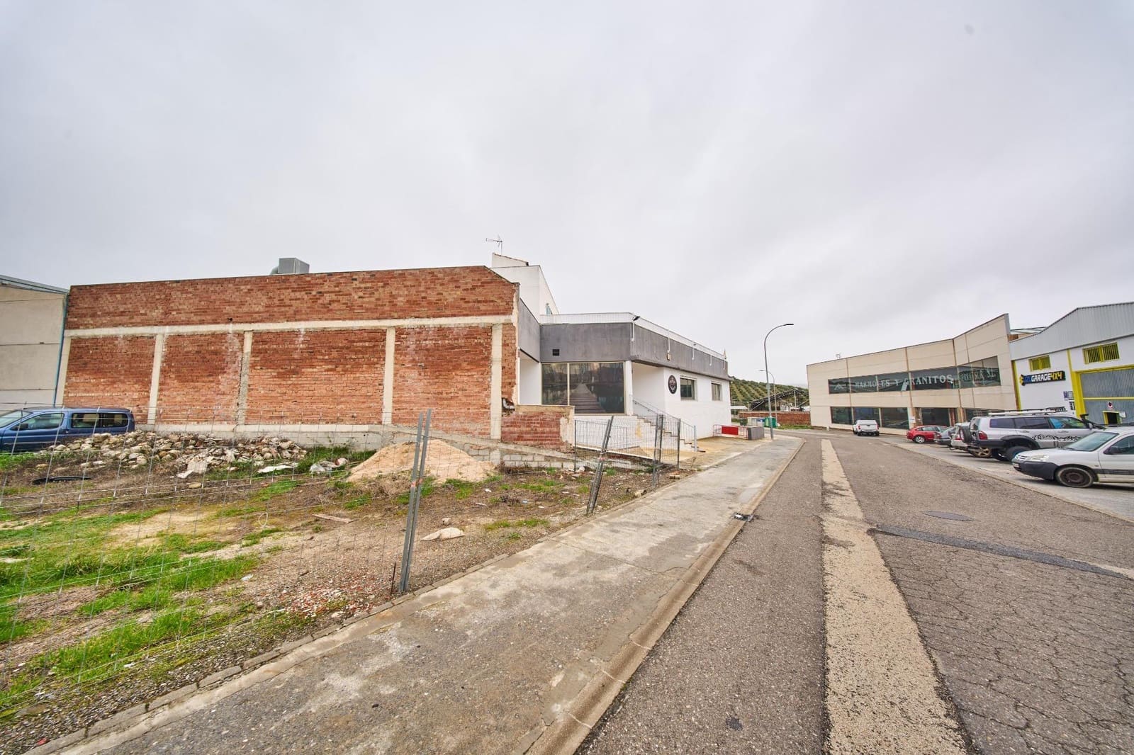 Gewerbe zu verkaufen in Castillo de Locubin - 850.000 € (Ref: 9634518)