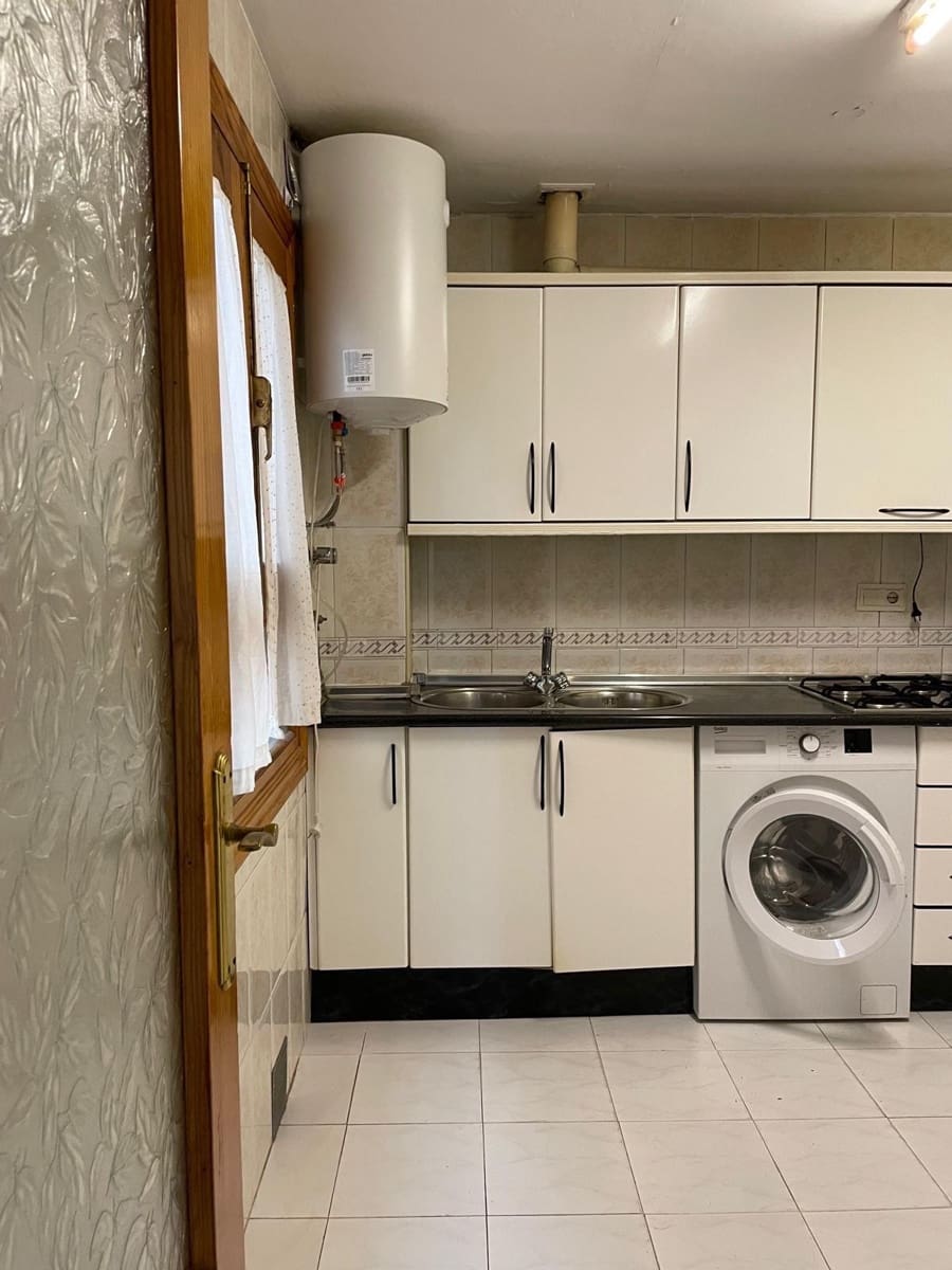 1 makuuhuone Huoneisto vuokrattavana paikassa Granada kaupunki - 600 € (Ref: 9634519)