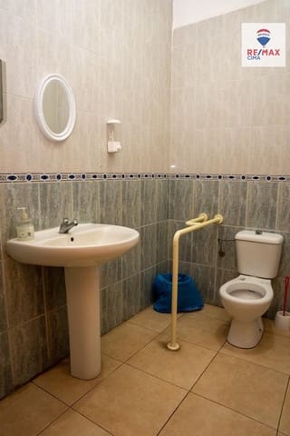 3 bedroom Commercial for sale in El Hijate, Alcóntar - € 450,000 (Ref: 9637790)