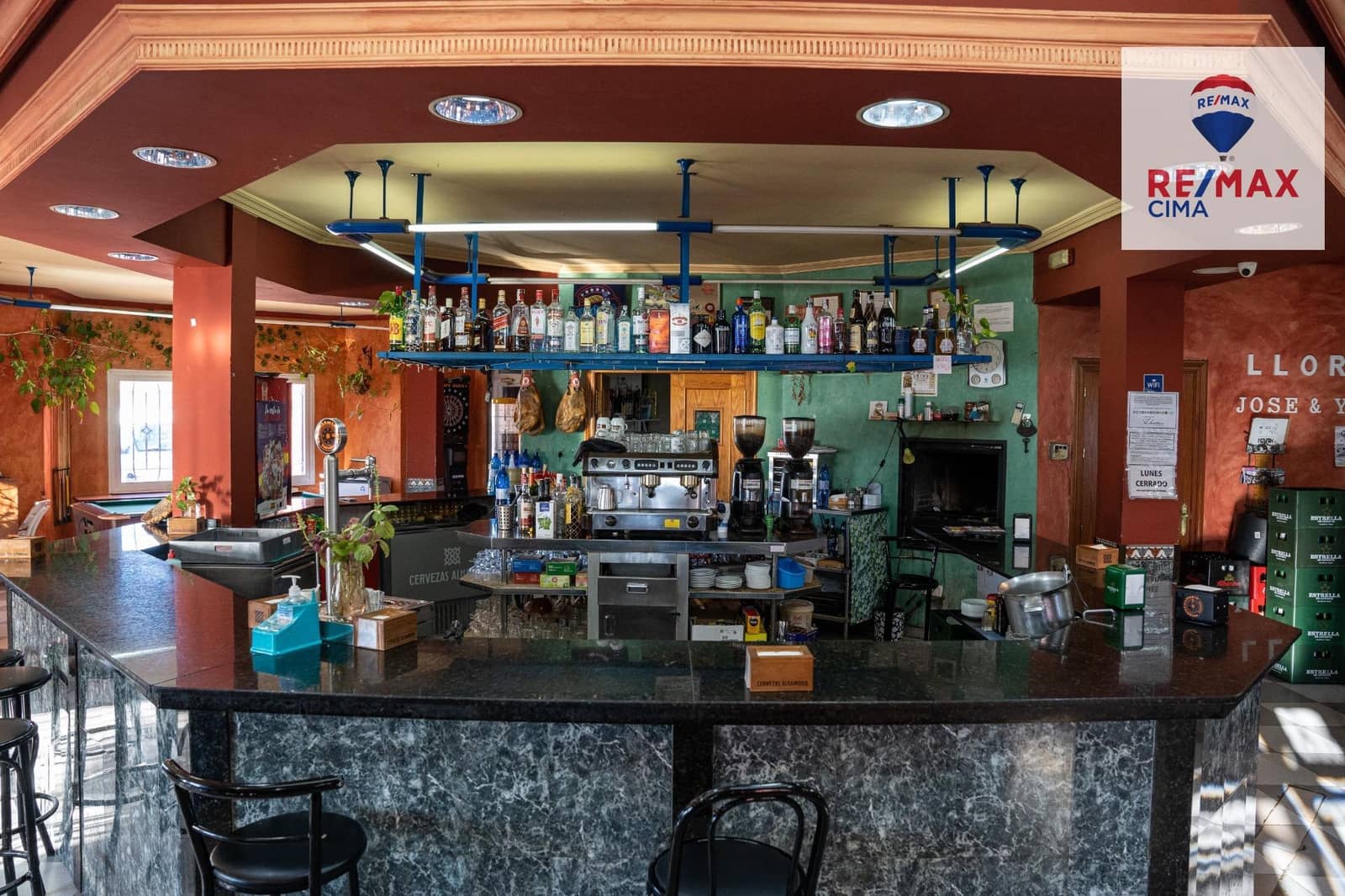 3 bedroom Commercial for sale in El Hijate - € 450,000 (Ref: 9637790)