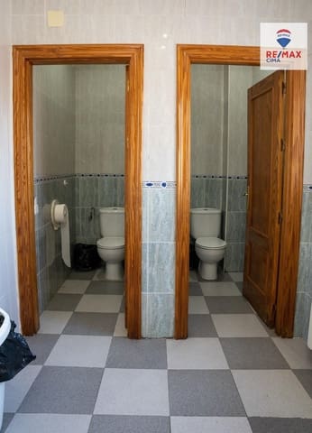 3 slaapkamer Commercieel te koop in El Hijate, Alcóntar - € 450.000 (Ref: 9637790)