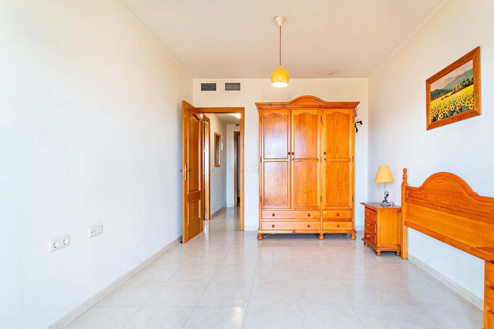 1 bedroom Flat for sale in Roquetas de Mar with garage - € 119,000 (Ref: 9645252)