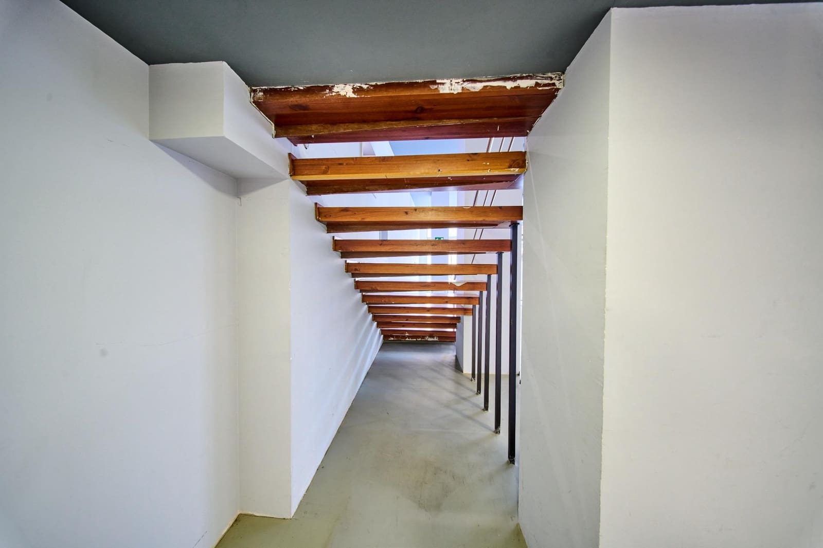 Commerciale da affittare in Granada citta - 1.600 € (Rif: 9645254)