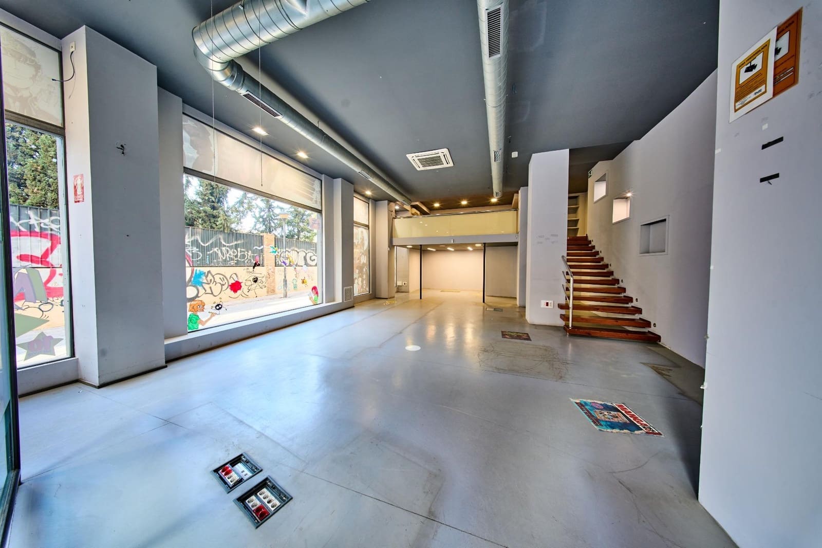 Commerciale da affittare in Granada citta - 1.600 € (Rif: 9645254)