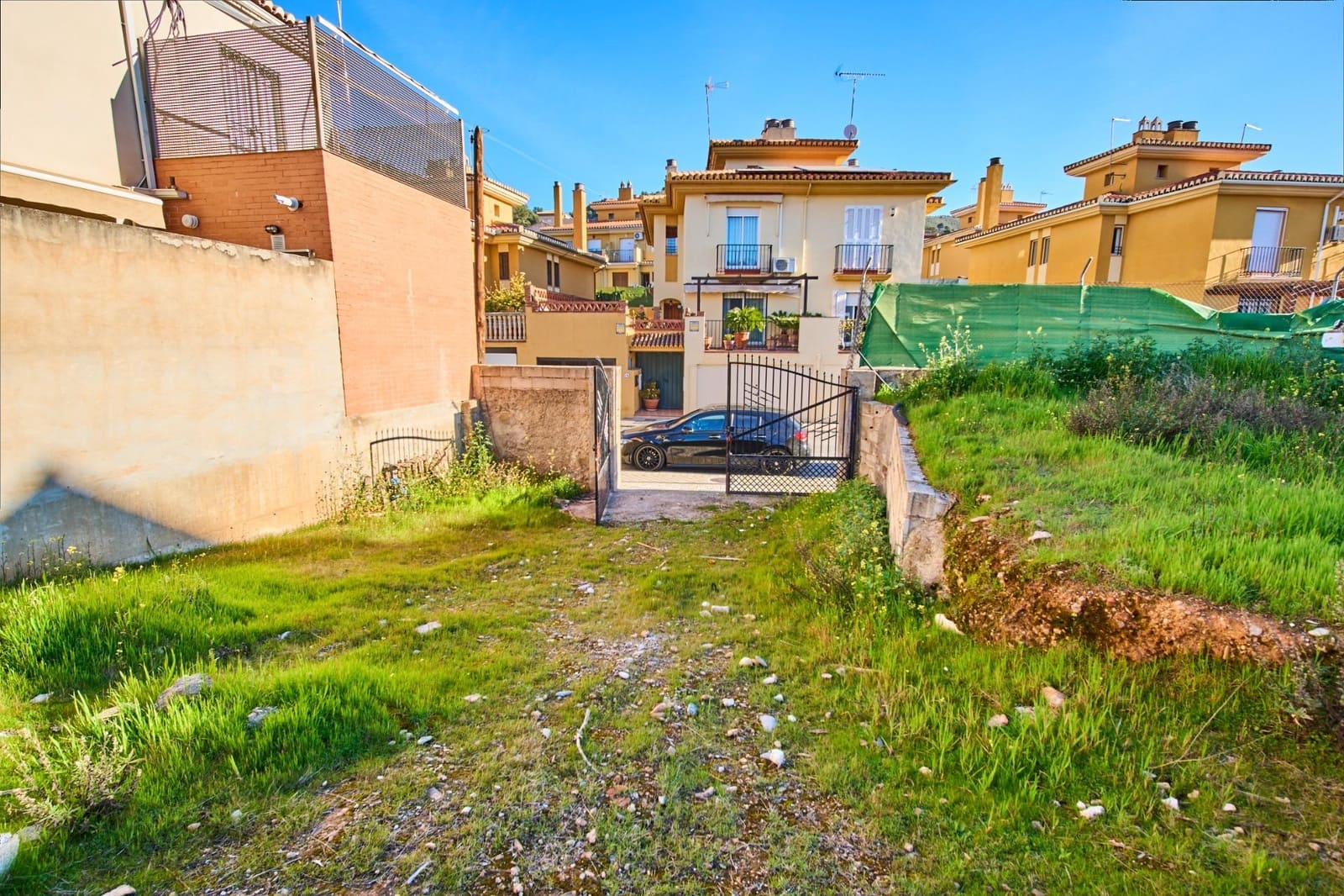 Building Plot for sale in Granada city - € 550,000 (Ref: 9645255)
