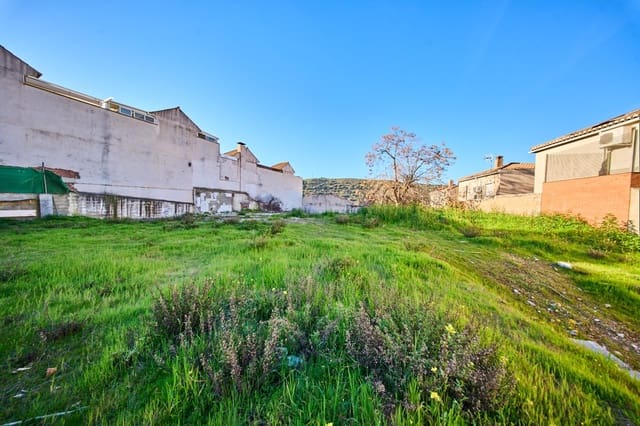 Bauplatz zu verkaufen in Carretera de la Sierra, Granada Stadt - 550.000 € (Ref: 9645255)