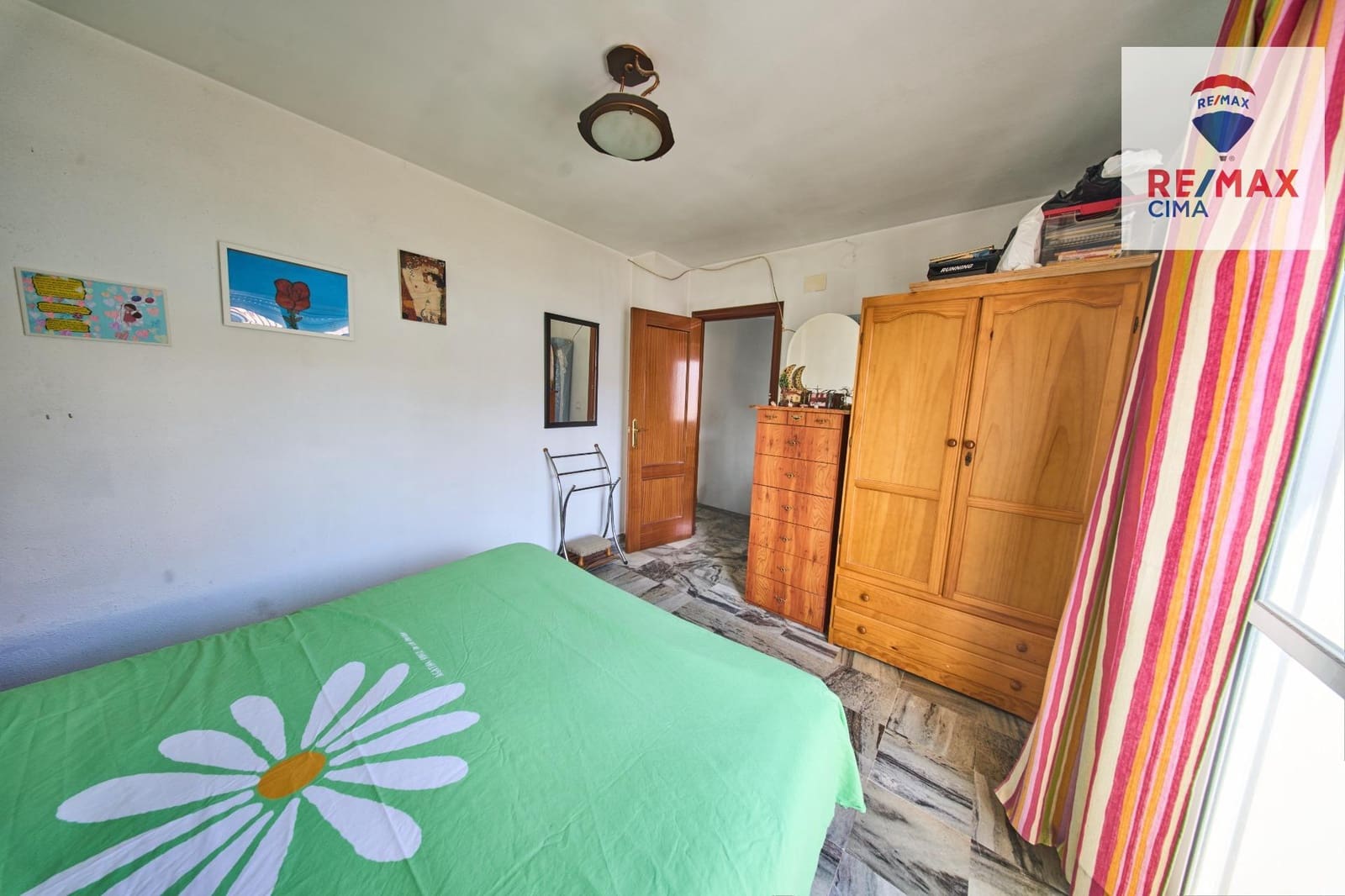 3 quarto Moradia em Banda para venda em Belicena com garagem - 169 000 € (Ref: 9645264)