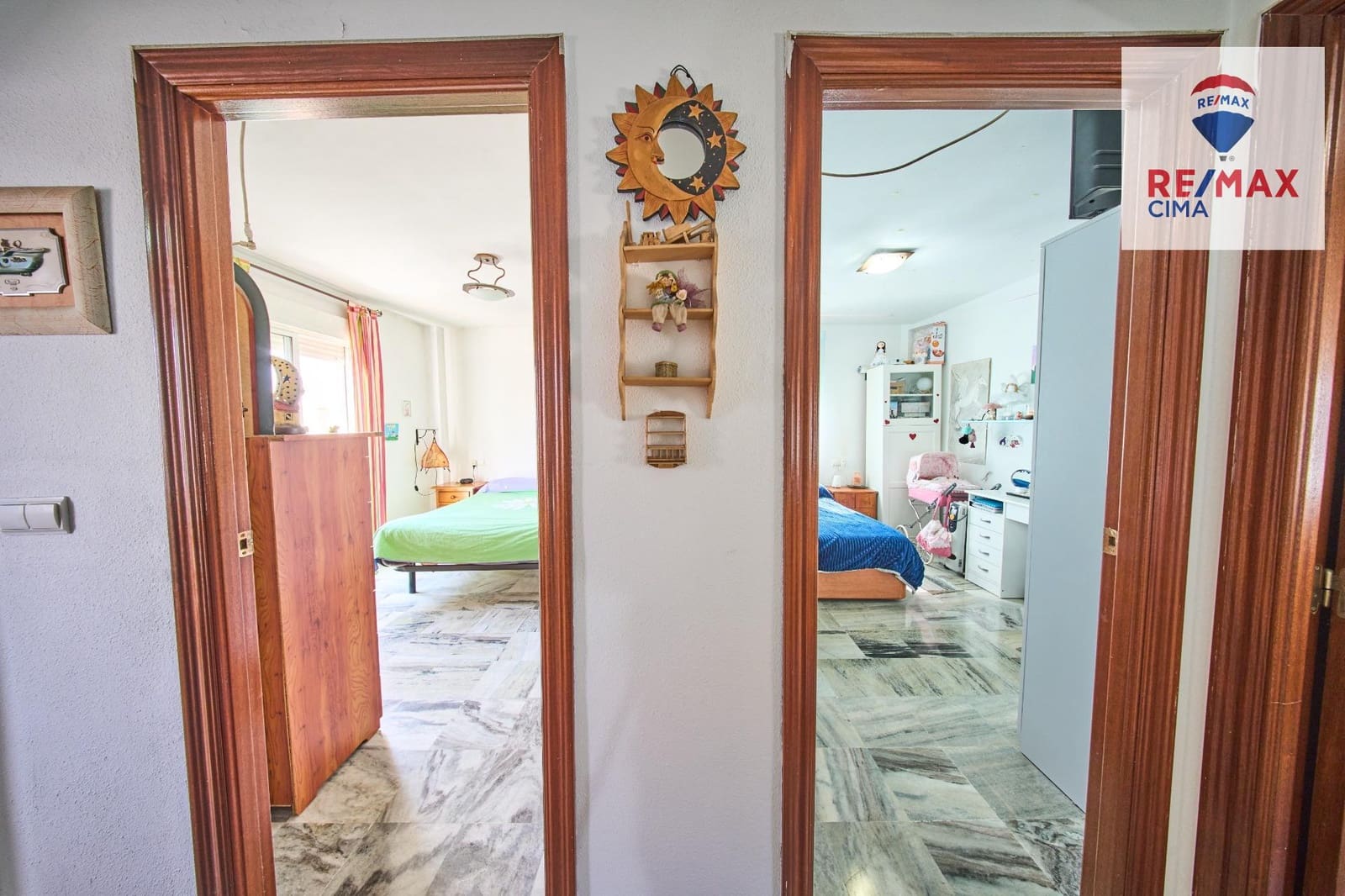 3 quarto Moradia em Banda para venda em Belicena com garagem - 169 000 € (Ref: 9645264)