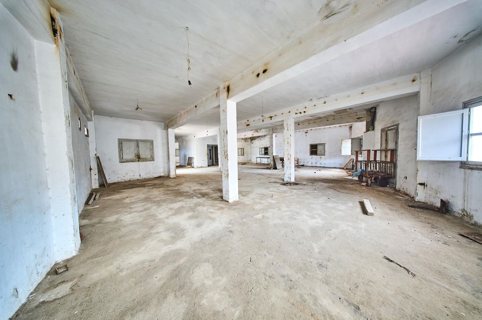 Leilighet til salgs i Baza med garasje - € 394 000 (Ref: 9650395)