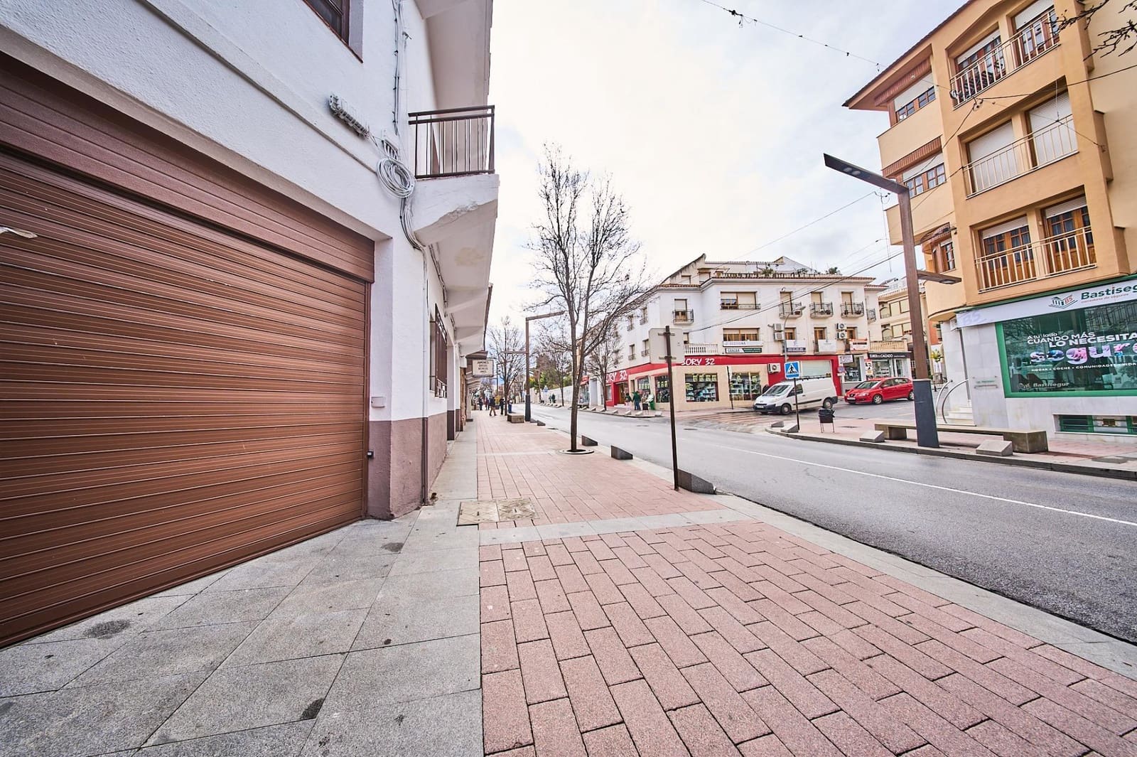 Leilighet til salgs i Baza med garasje - € 394 000 (Ref: 9650395)