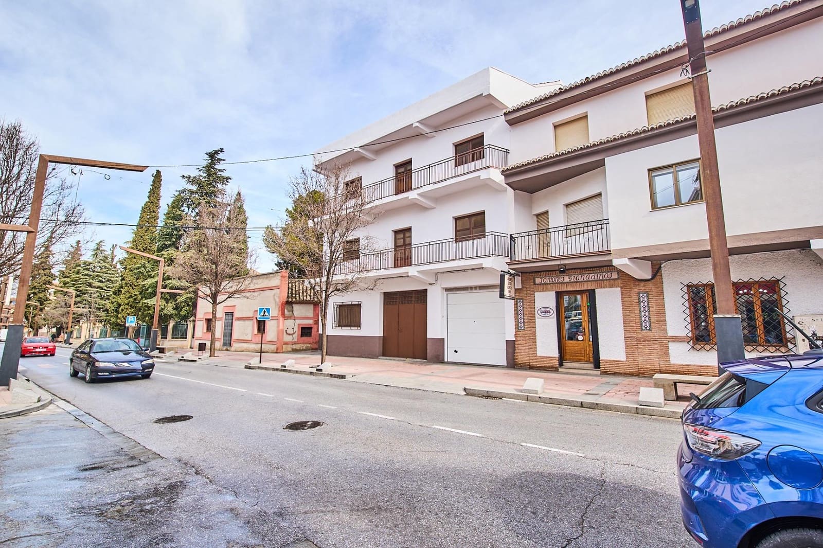 Leilighet til salgs i Baza med garasje - € 394 000 (Ref: 9650395)