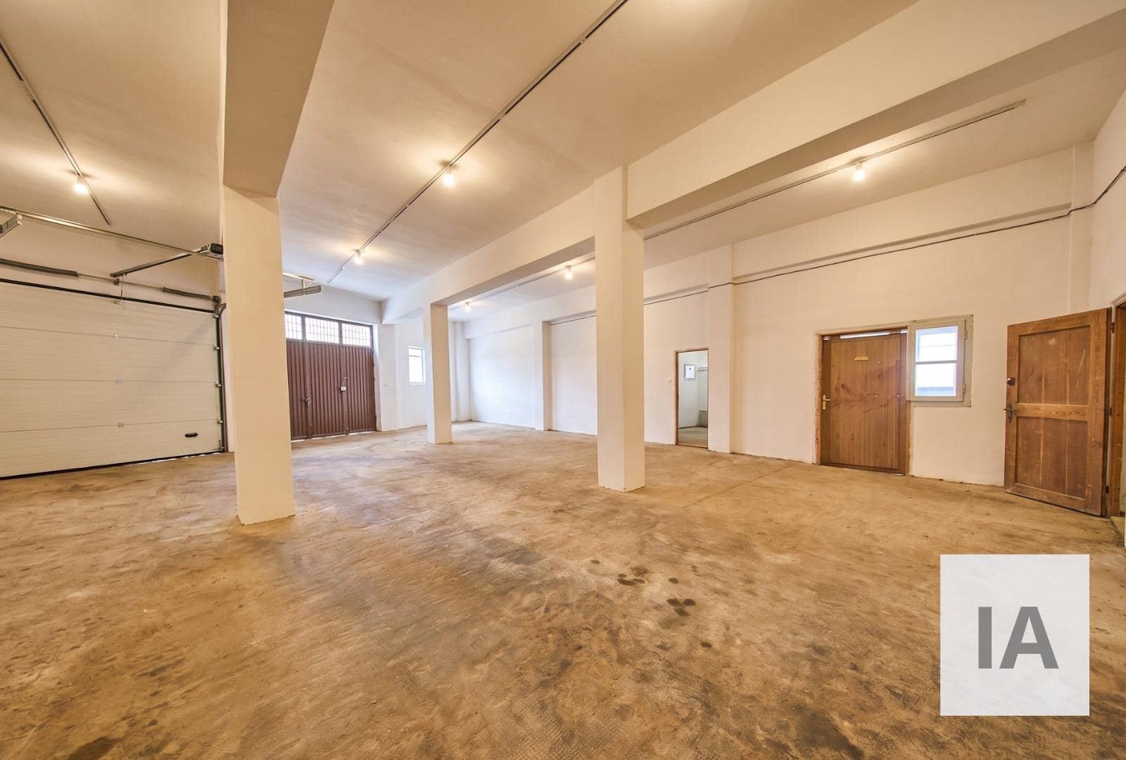 Appartamento in vendita in Baza con garage - 394.000 € (Rif: 9650395)