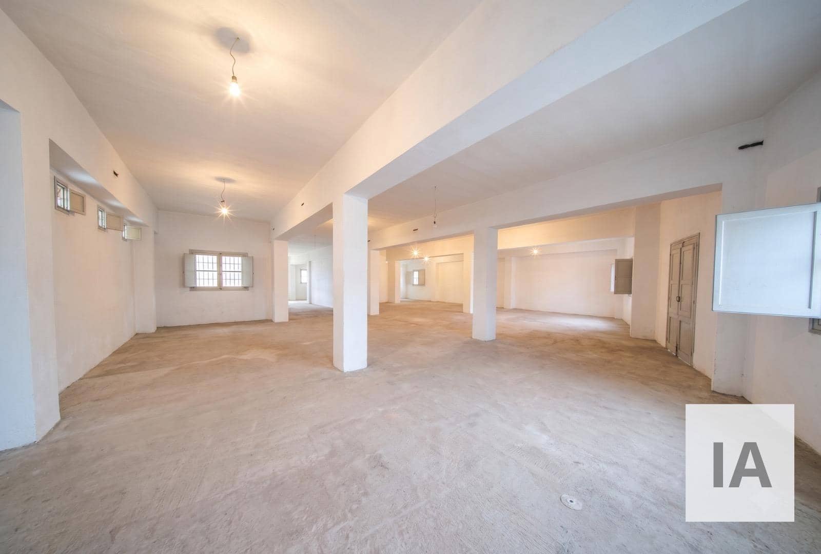 Appartamento in vendita in Baza con garage - 394.000 € (Rif: 9650395)