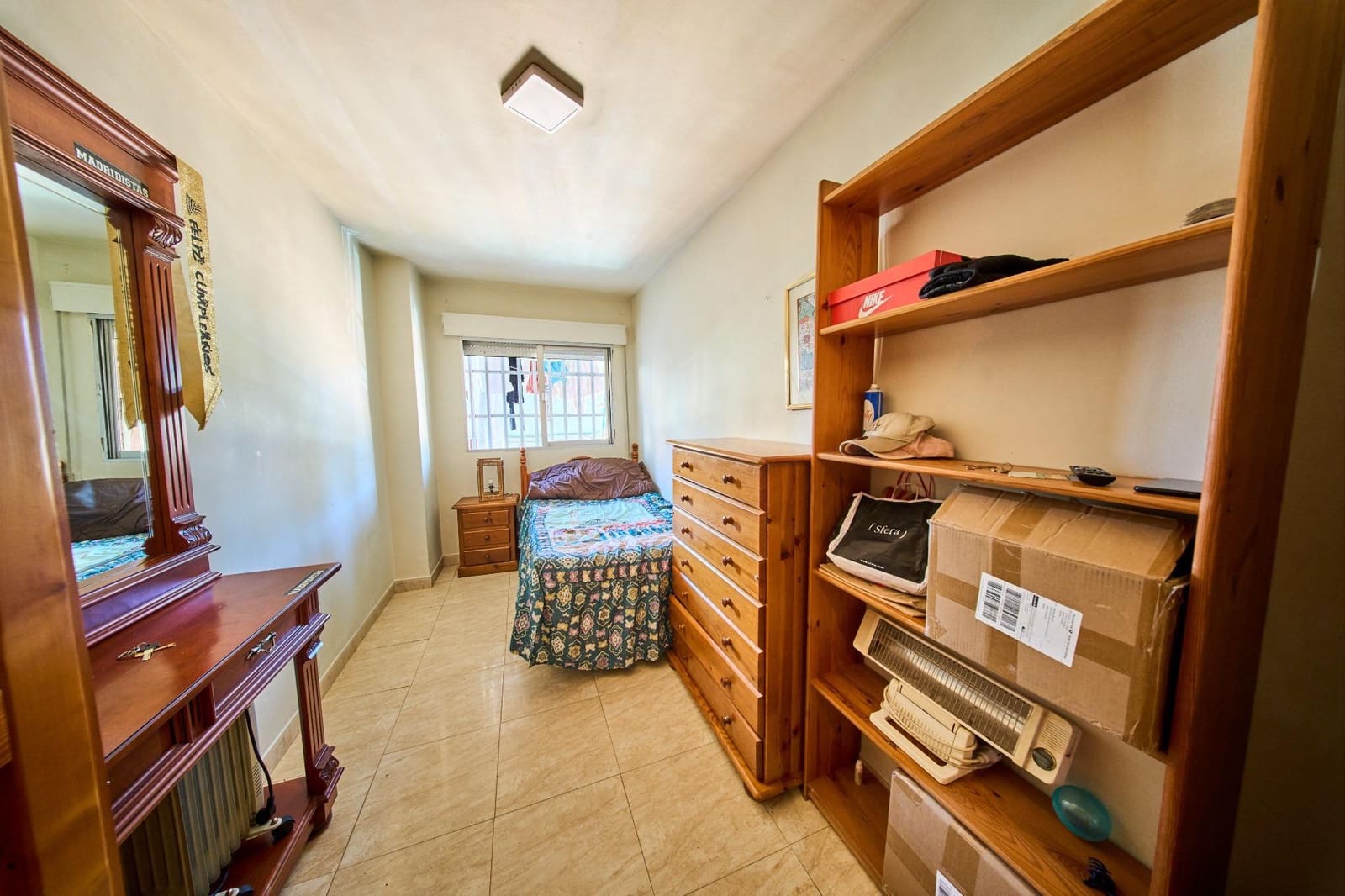 3 slaapkamer Flat te koop in Granada stad - € 136.000 (Ref: 9652207)