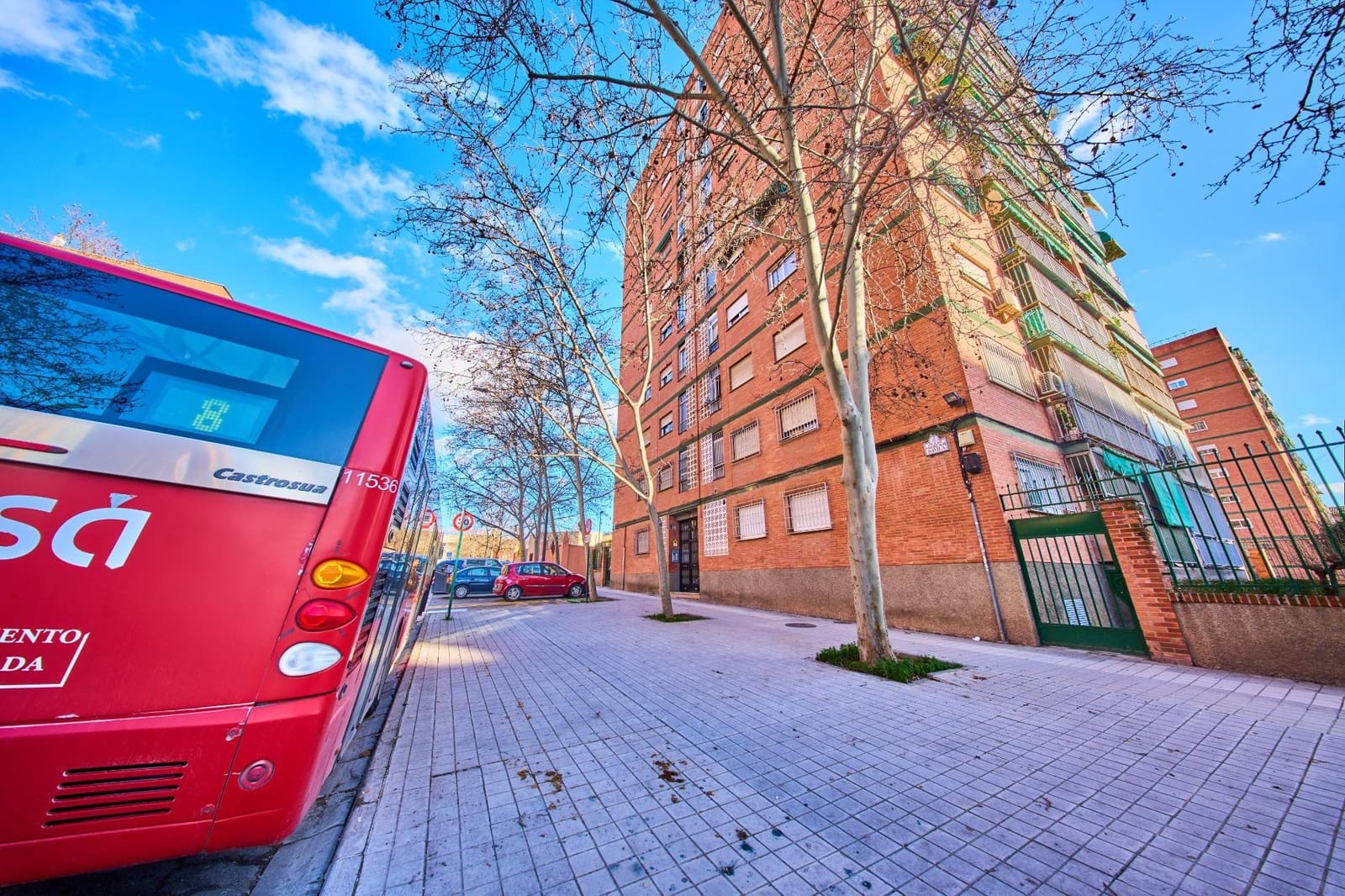 3 slaapkamer Flat te koop in Granada stad - € 136.000 (Ref: 9652207)