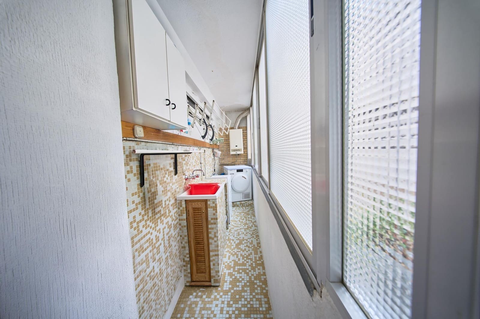 4 slaapkamer Flat te koop in Granada stad - € 420.000 (Ref: 9652208)